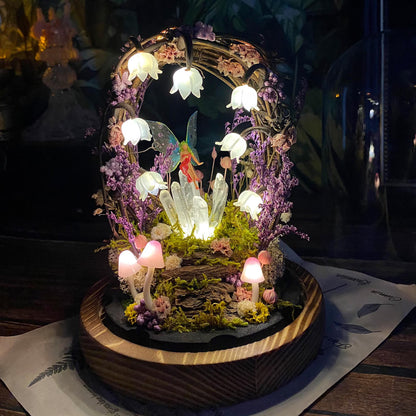 Flower lamp with glowing crystal