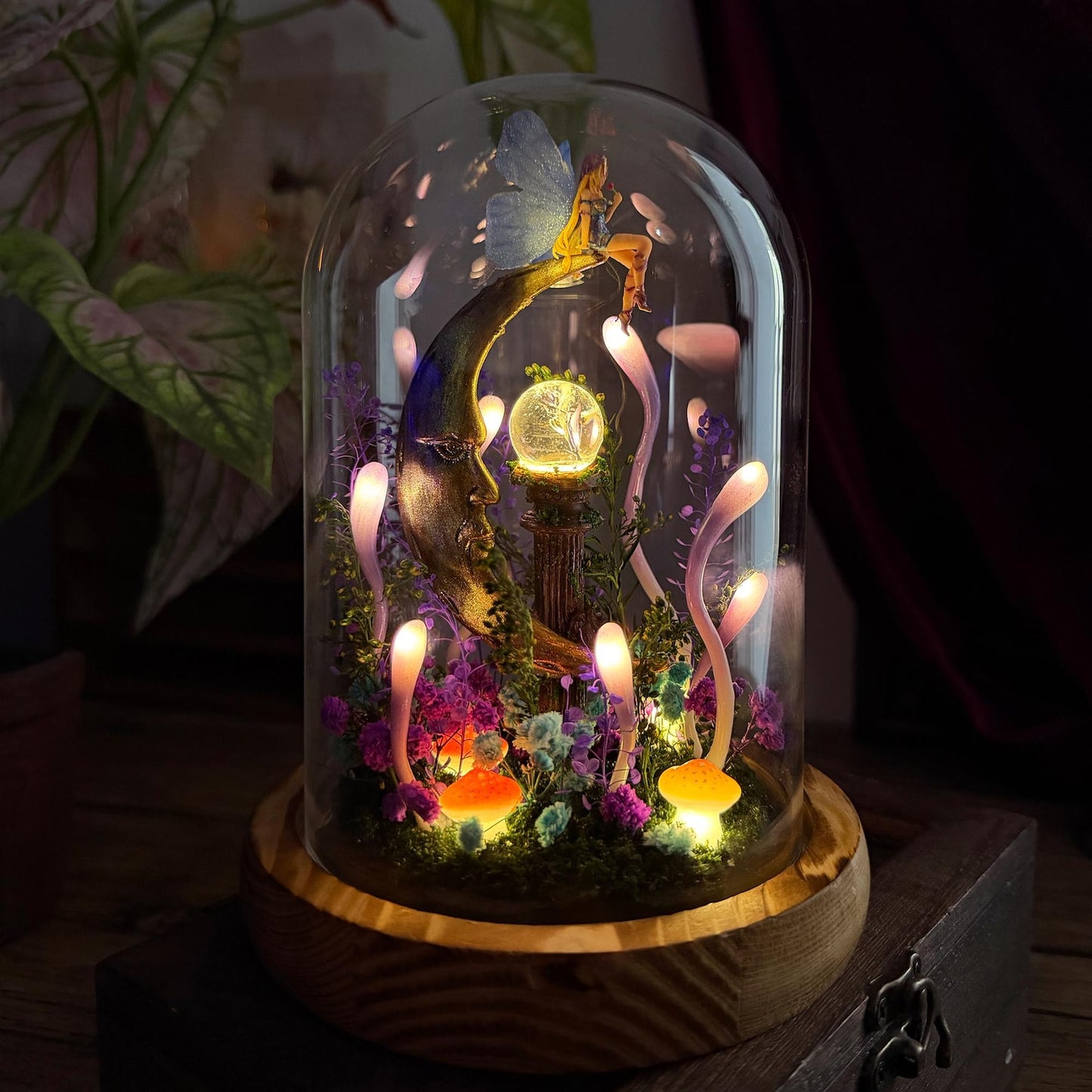 Crescent Moon Night Light